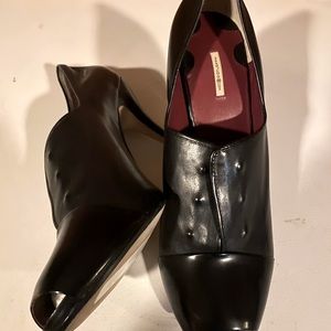 Women’s Max Studio Black Peep-toe Pumps Sz 10
